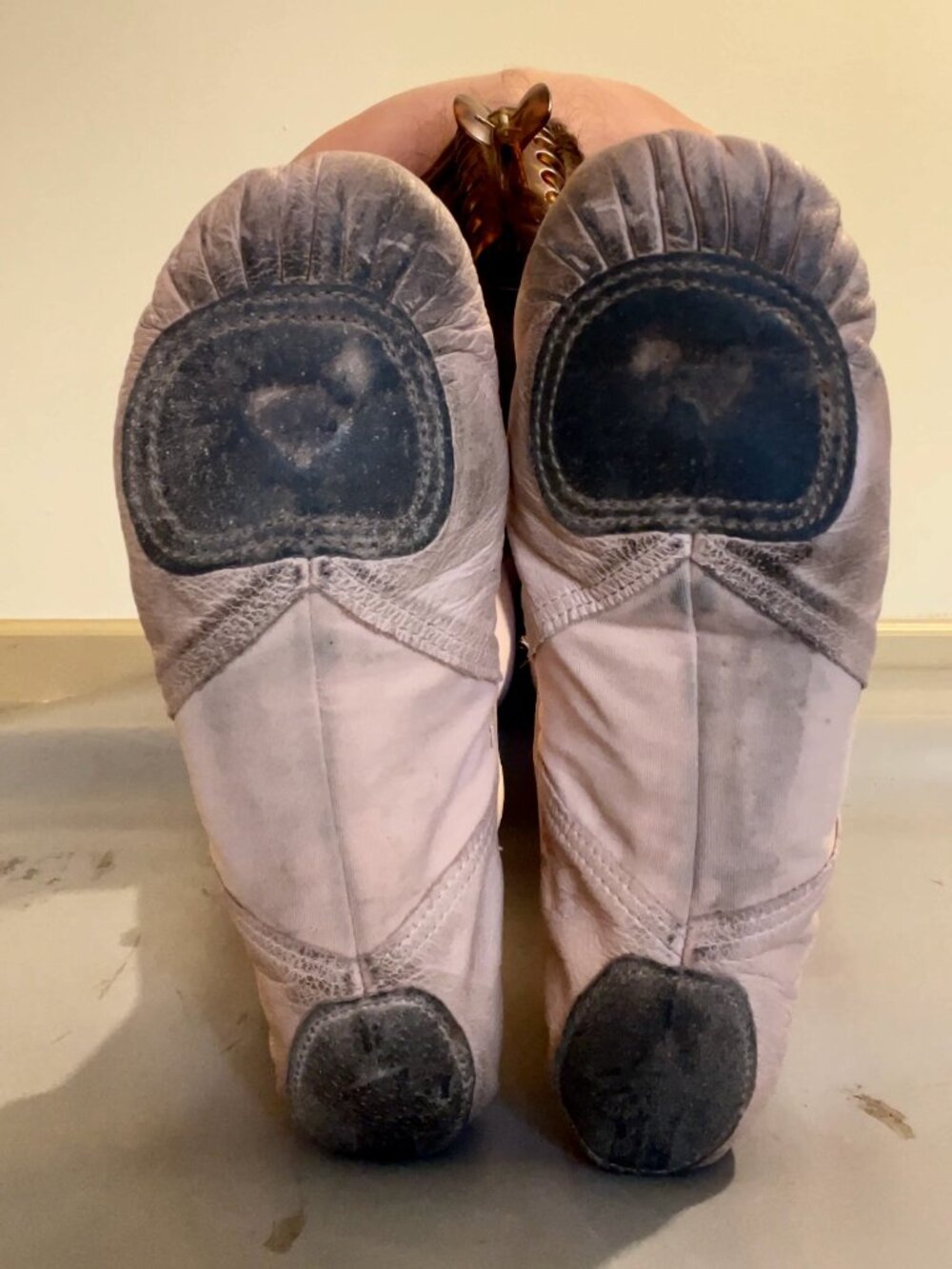 2 Pair Dance shoes - Leather Ballet Slippers & leather jazz very used ballerina